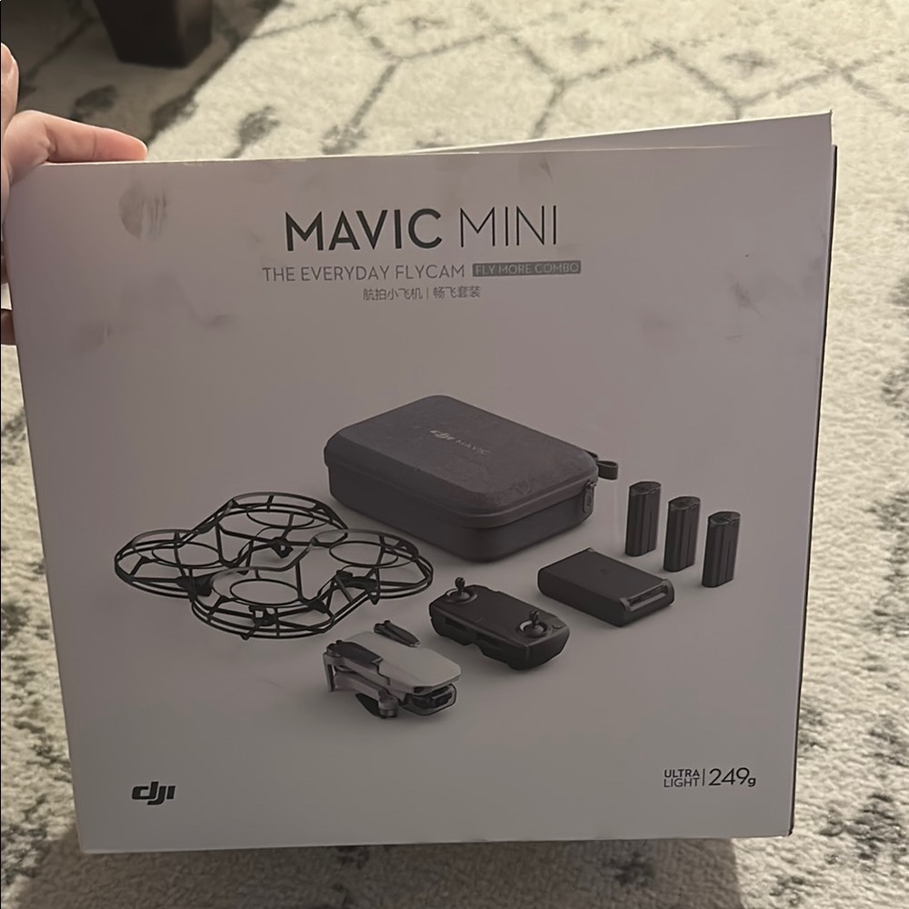 DJI Mavic Mini Drone Combo